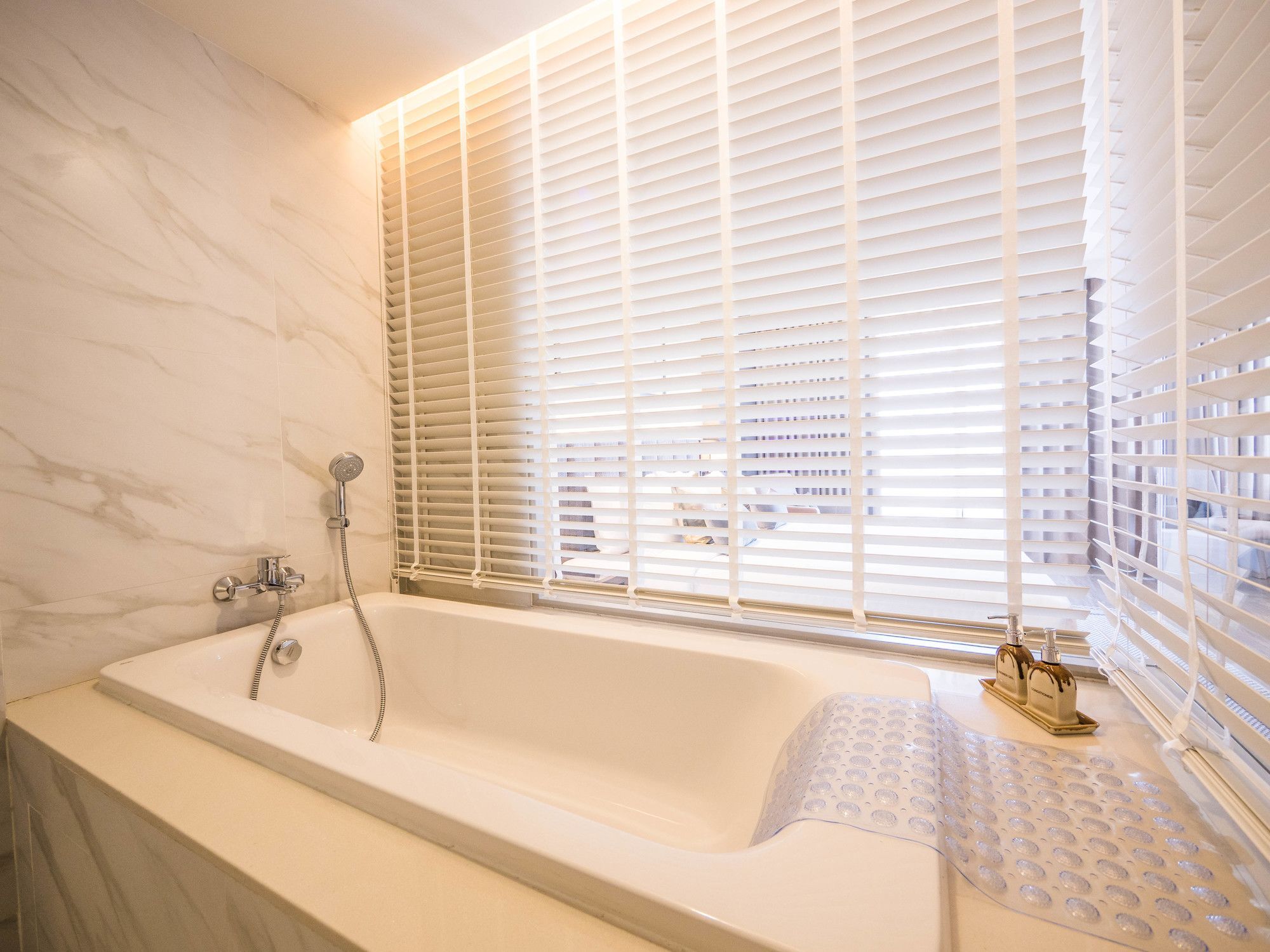 The Park 9 Hotel And Serviced Residence - Suvarnabhumi Bangkok Esterno foto